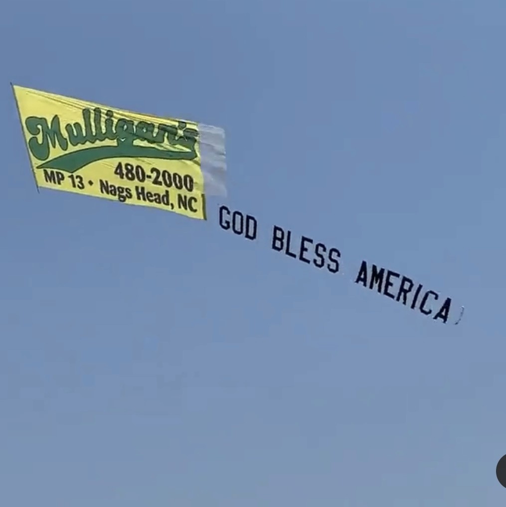 Billboard + Letter Banner